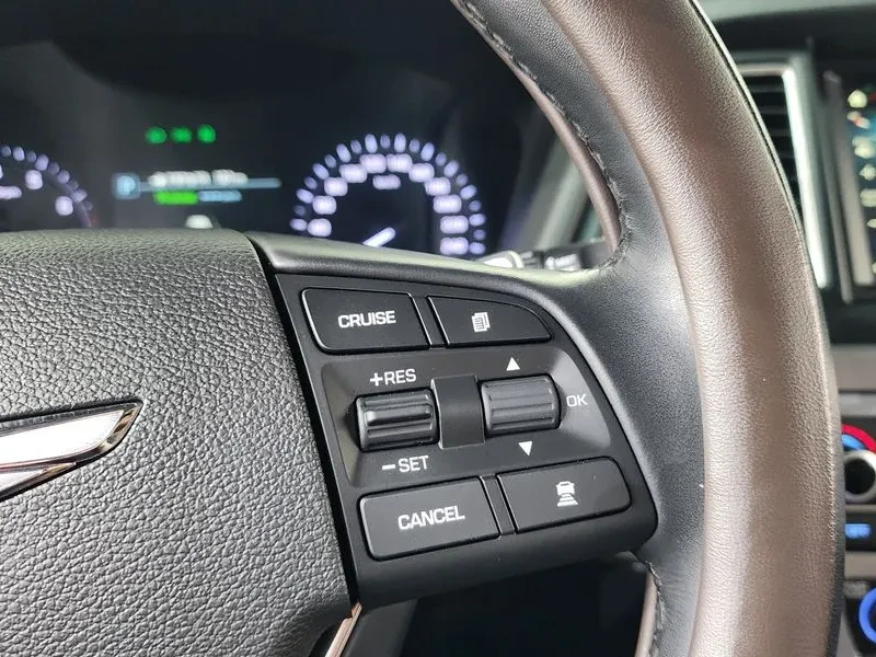 Genesis G80 3.3 Gdi Awd Luxury, снимка 17 - Автомобили и джипове - 55207745