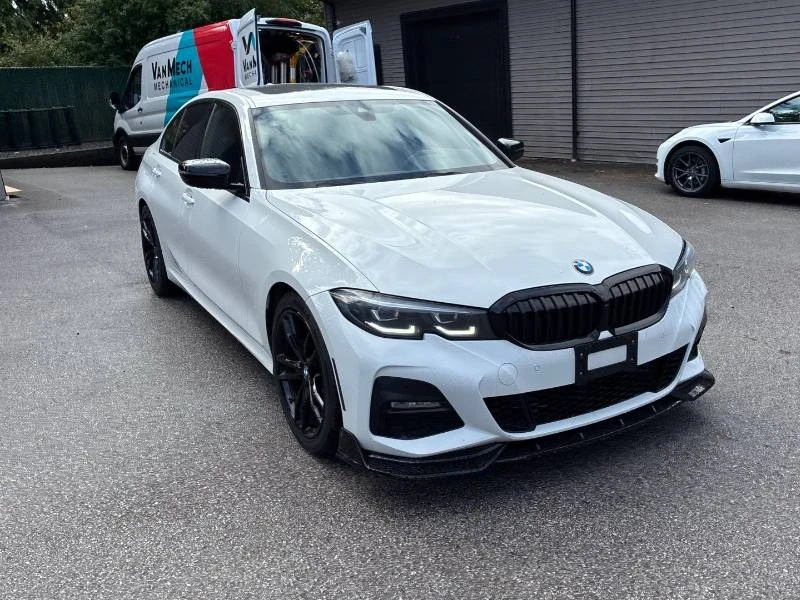 BMW 330 * xDrive * CARFAX * ����� �� �����������  | Mobile.bg � ����������� 3
