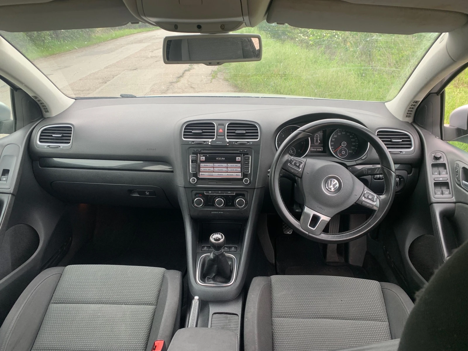 VW Golf 6 1.6tdi 105hp - изображение 5