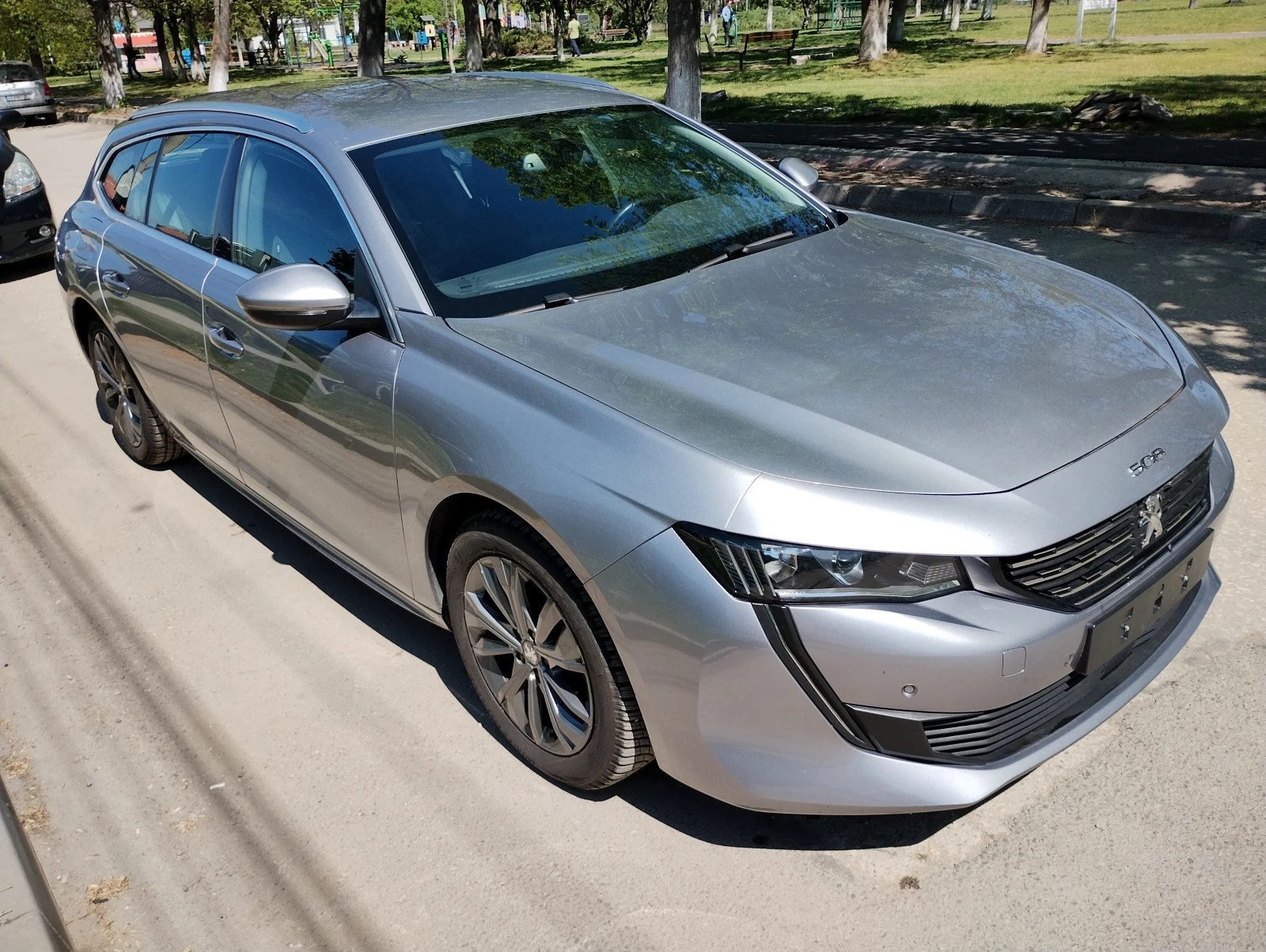 Peugeot 508 SW ALLURE 2.0HDI 8BVA - изображение 2