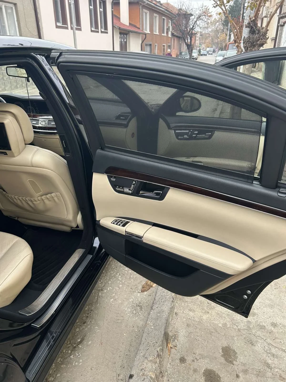 Mercedes-Benz S 550  - изображение 7