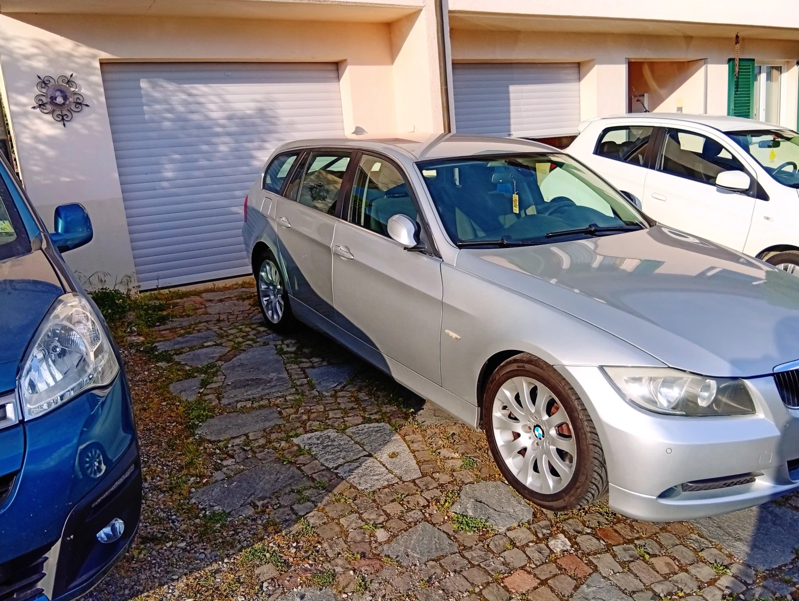BMW 325 325xi Touring - изображение 5