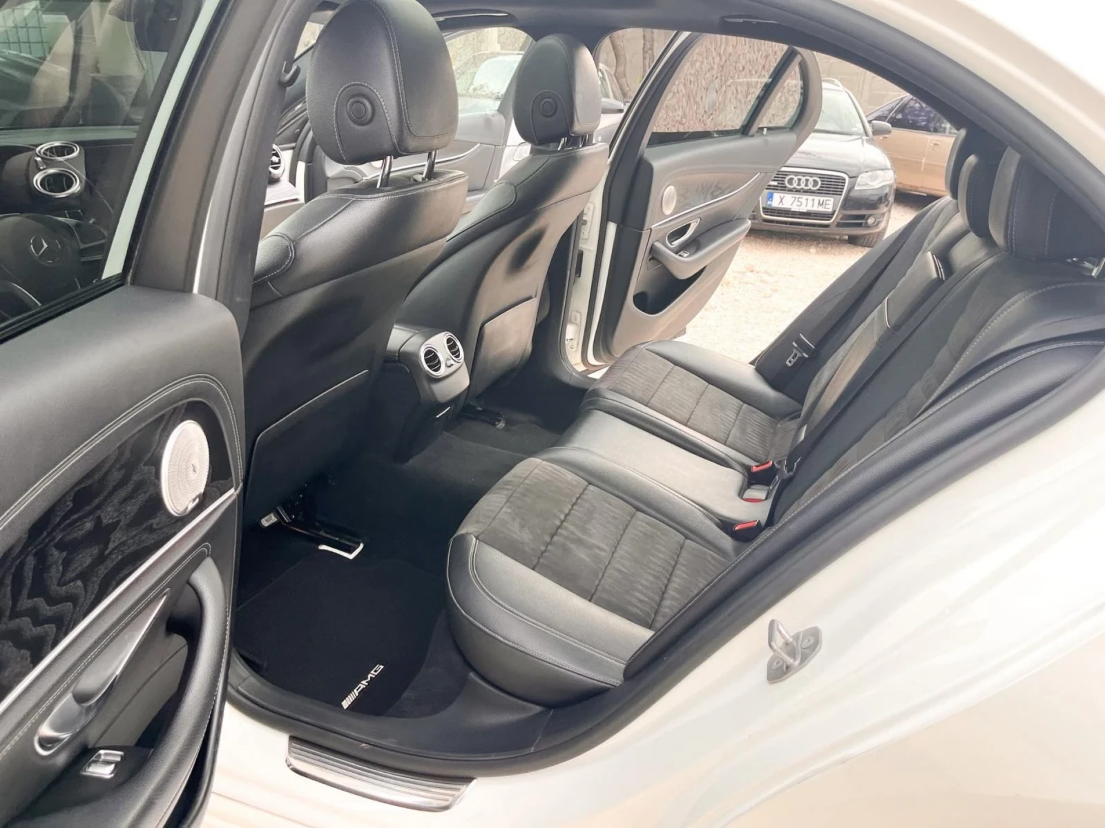 Mercedes-Benz E 220 Digital panorama  | Mobile.bg   12