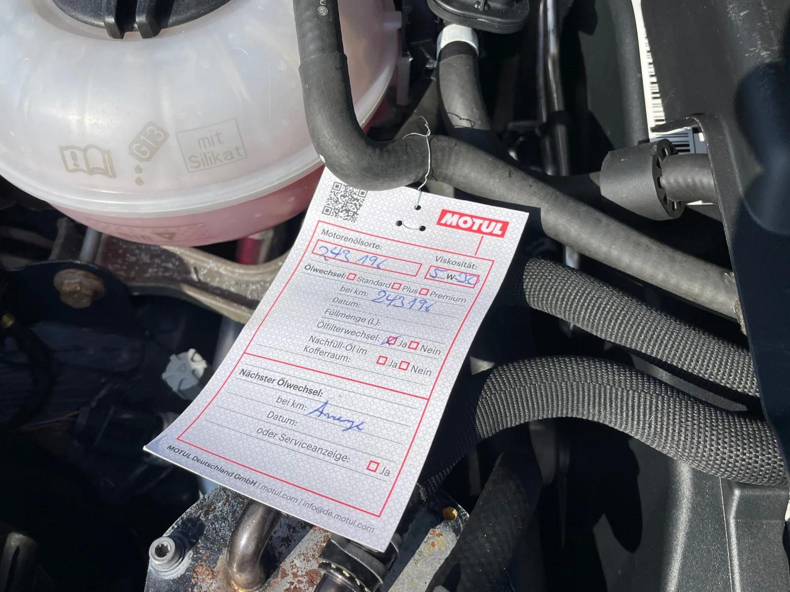 VW Passat 1.6TDI 120.. NAVI  | Mobile.bg   16