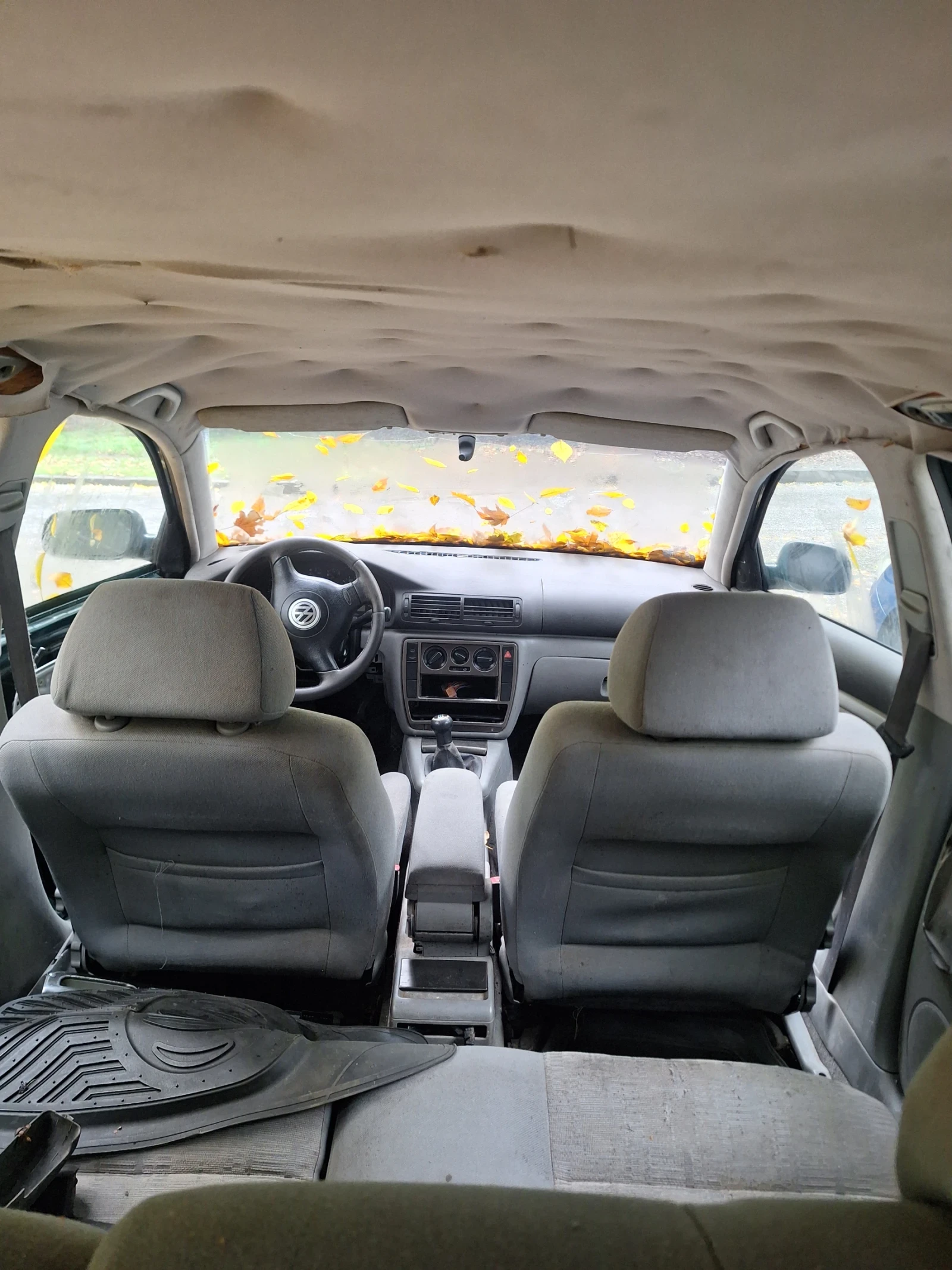 VW Passat 1.6 - изображение 8