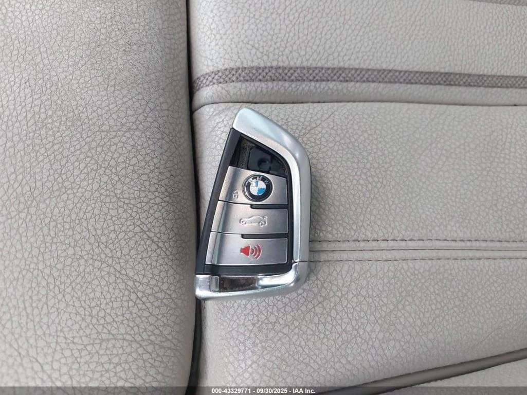 BMW 540 * CARFAX *    | Mobile.bg   11