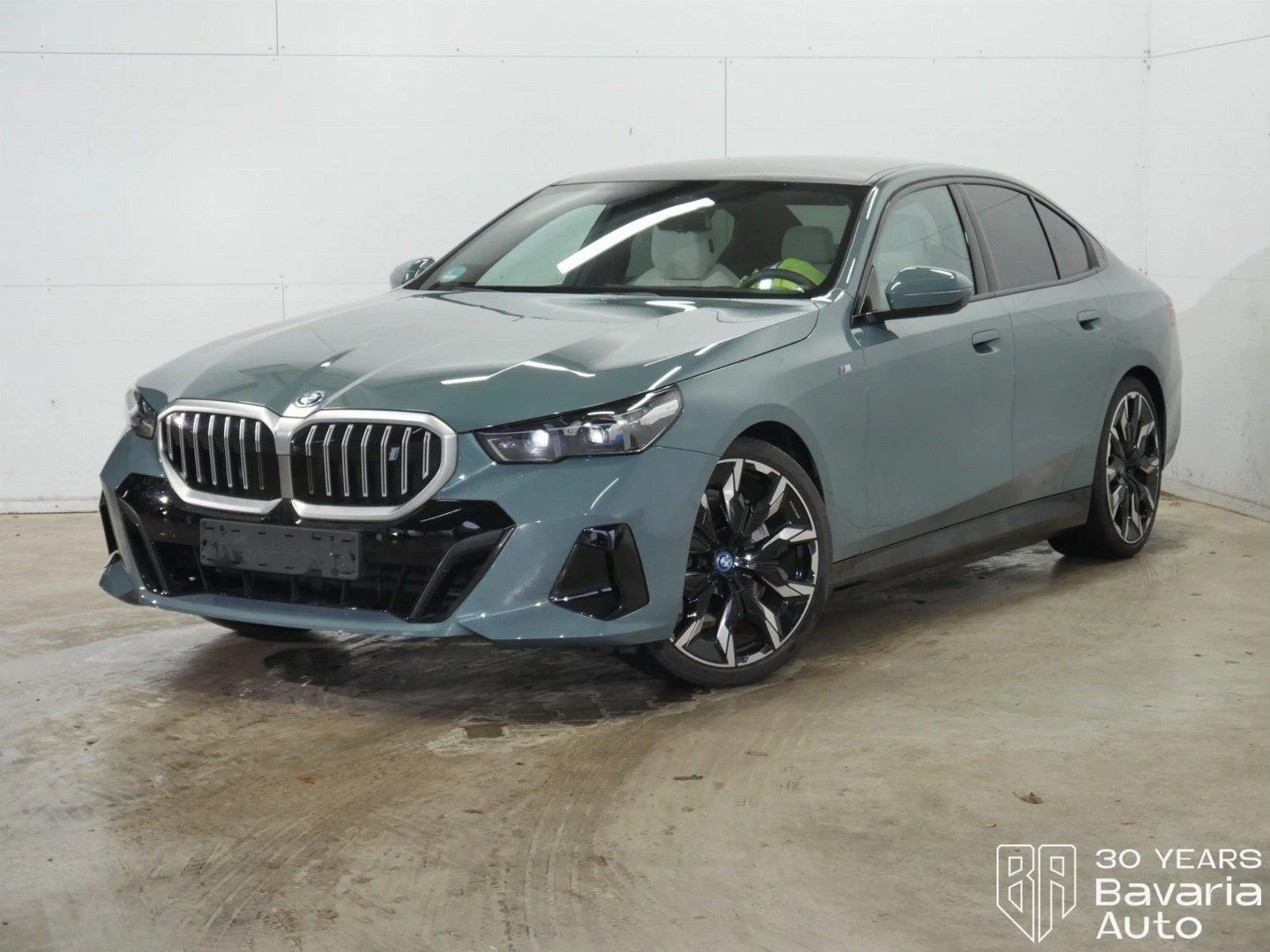 BMW i5 40 eDrive M Sport Paket  | Mobile.bg   1