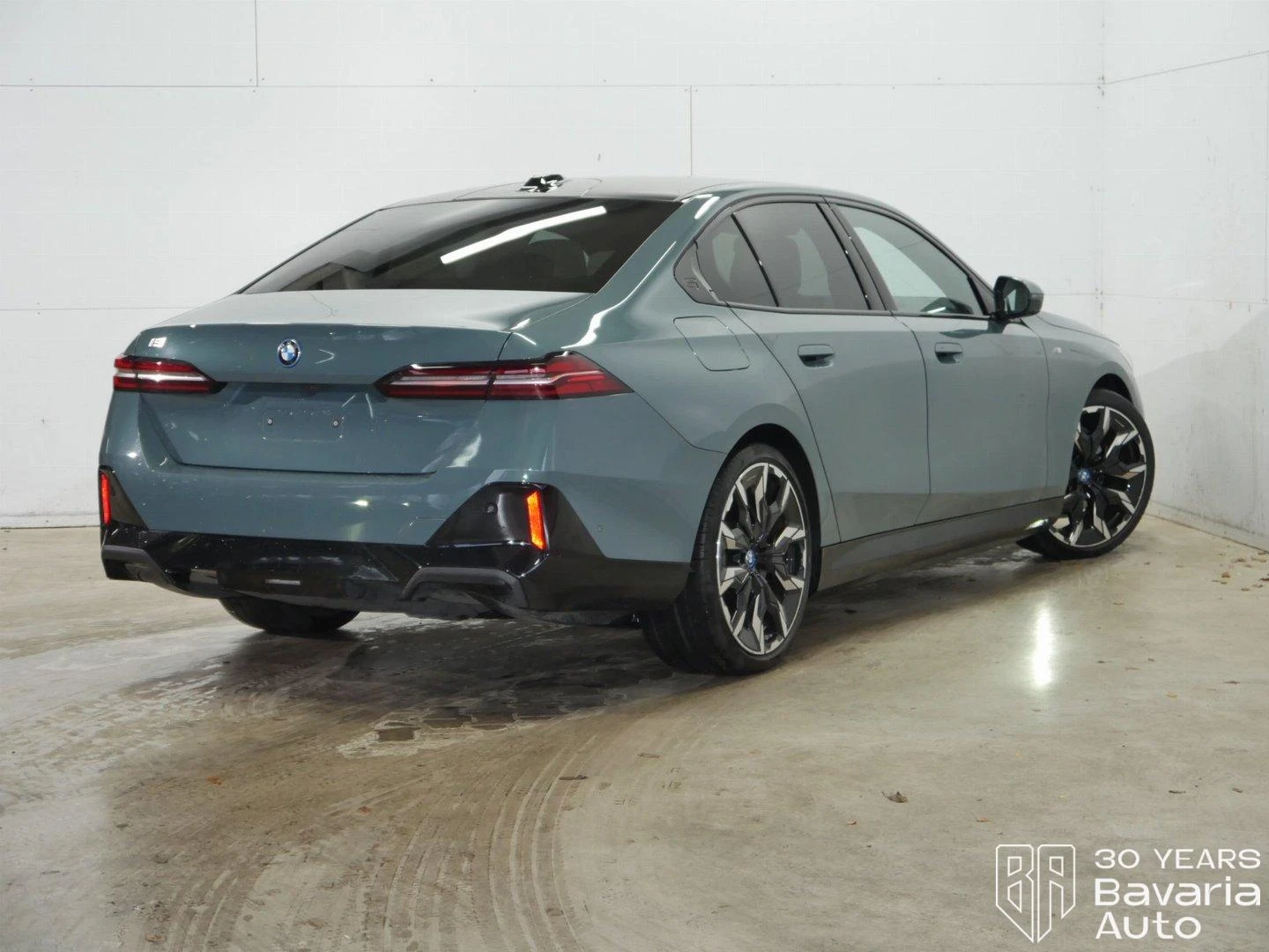 BMW i5 40 eDrive M Sport Paket  | Mobile.bg   3