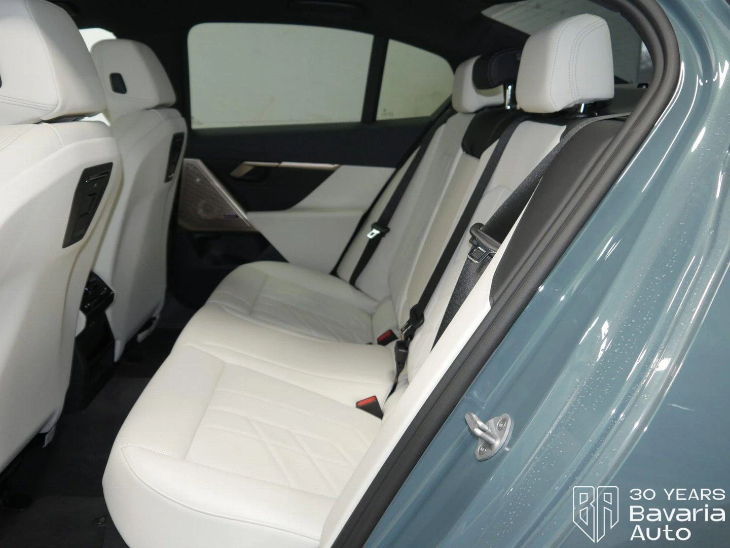 BMW i5 40 eDrive M Sport Paket  | Mobile.bg   8