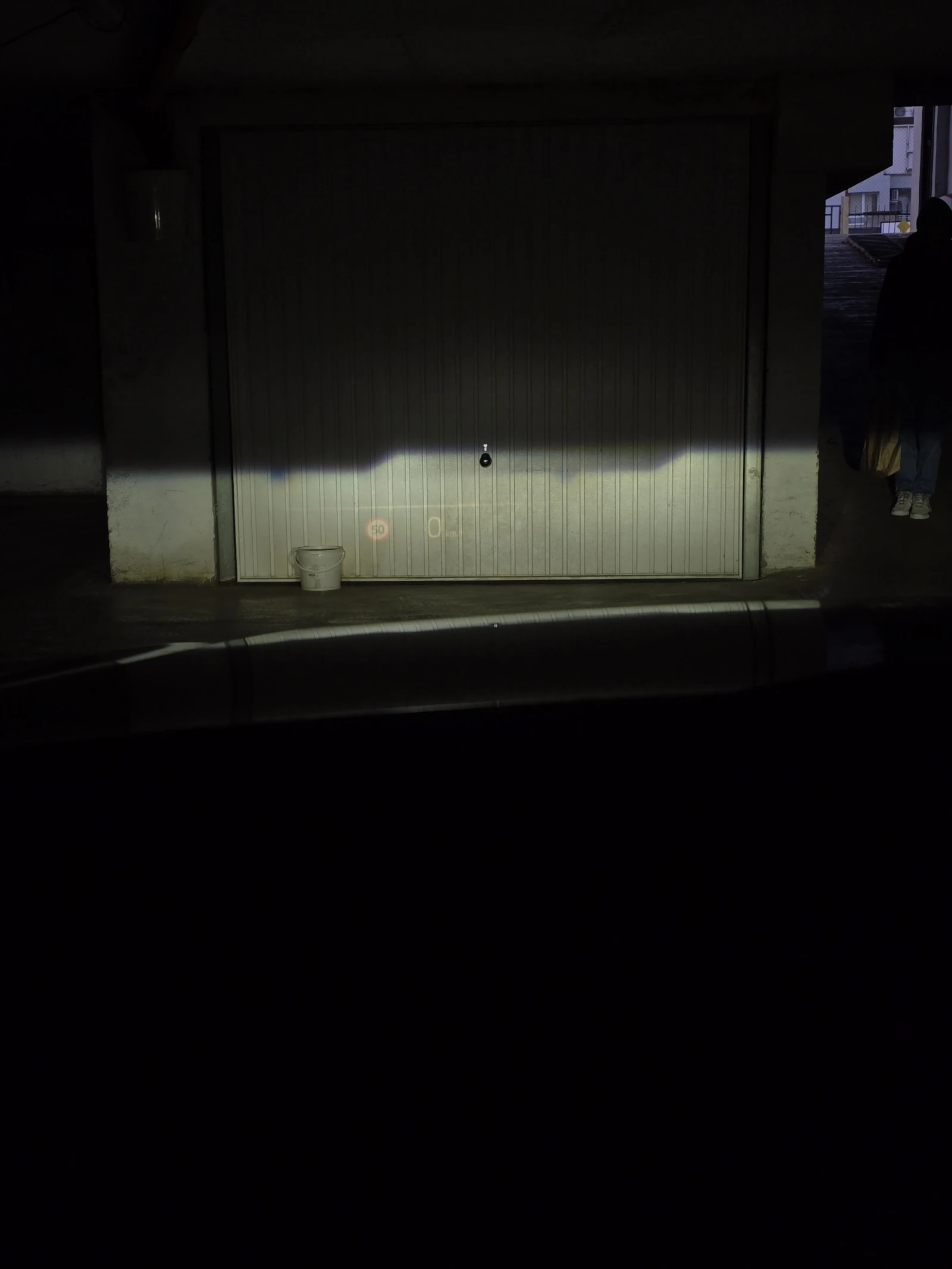 BMW i4 edrive40 | HUD | LED | Heat pump | �������� | Mobile.bg � ����������� 16