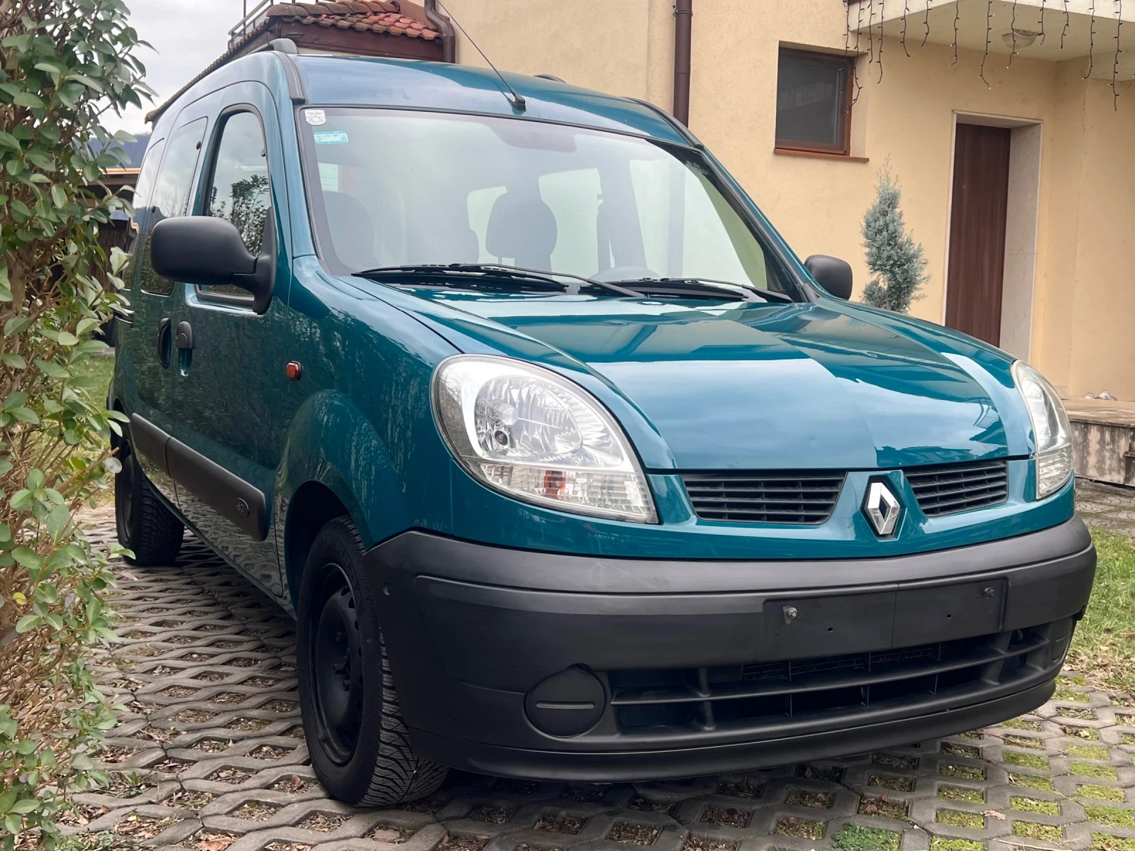 Renault Kangoo 1.5 DCI TUV/КЛИМАТИК - изображение 3
