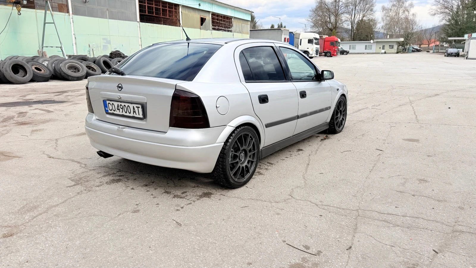 Opel Astra 1.6, снимка 4 - Автомобили и джипове - 54005869