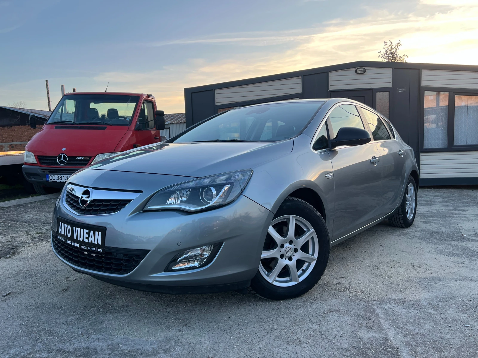 Opel Astra 1.6i-116к.с-33, 900 КМ!-Автоматик | Auto.bg — изображение 1