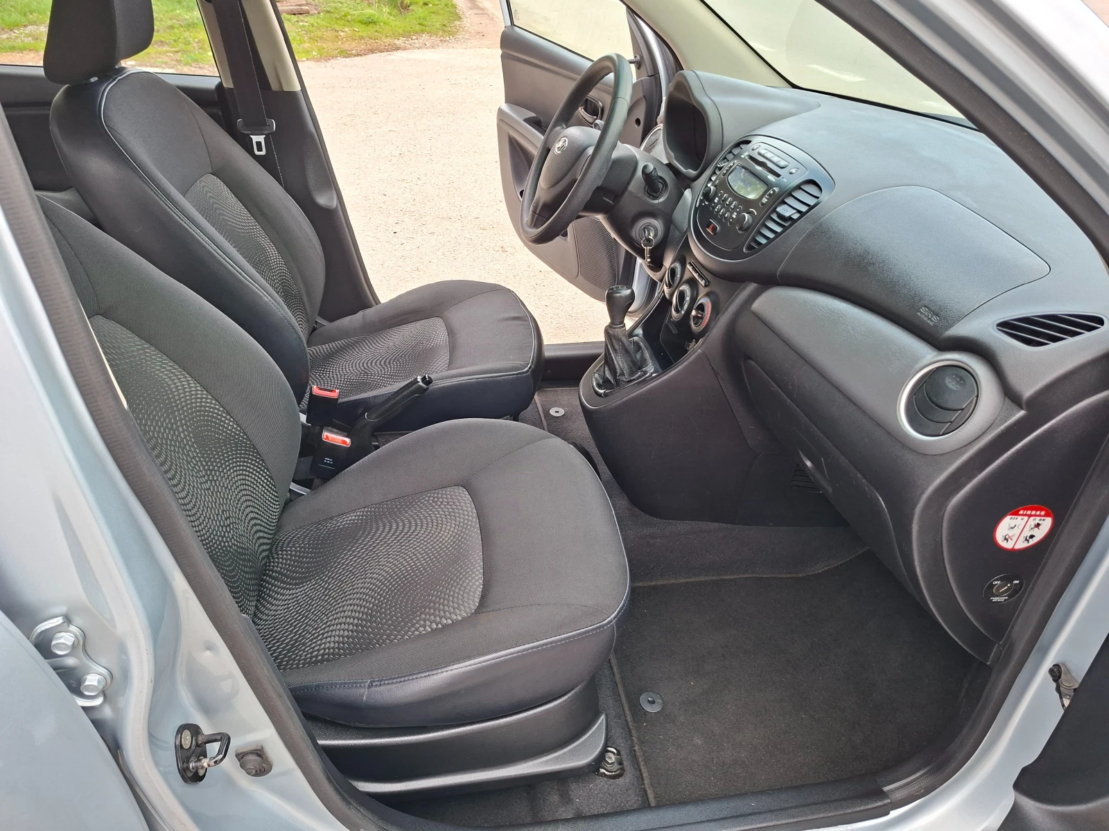 Hyundai I10 1, 1i* Klima, снимка 13 - Автомобили и джипове - 54045478