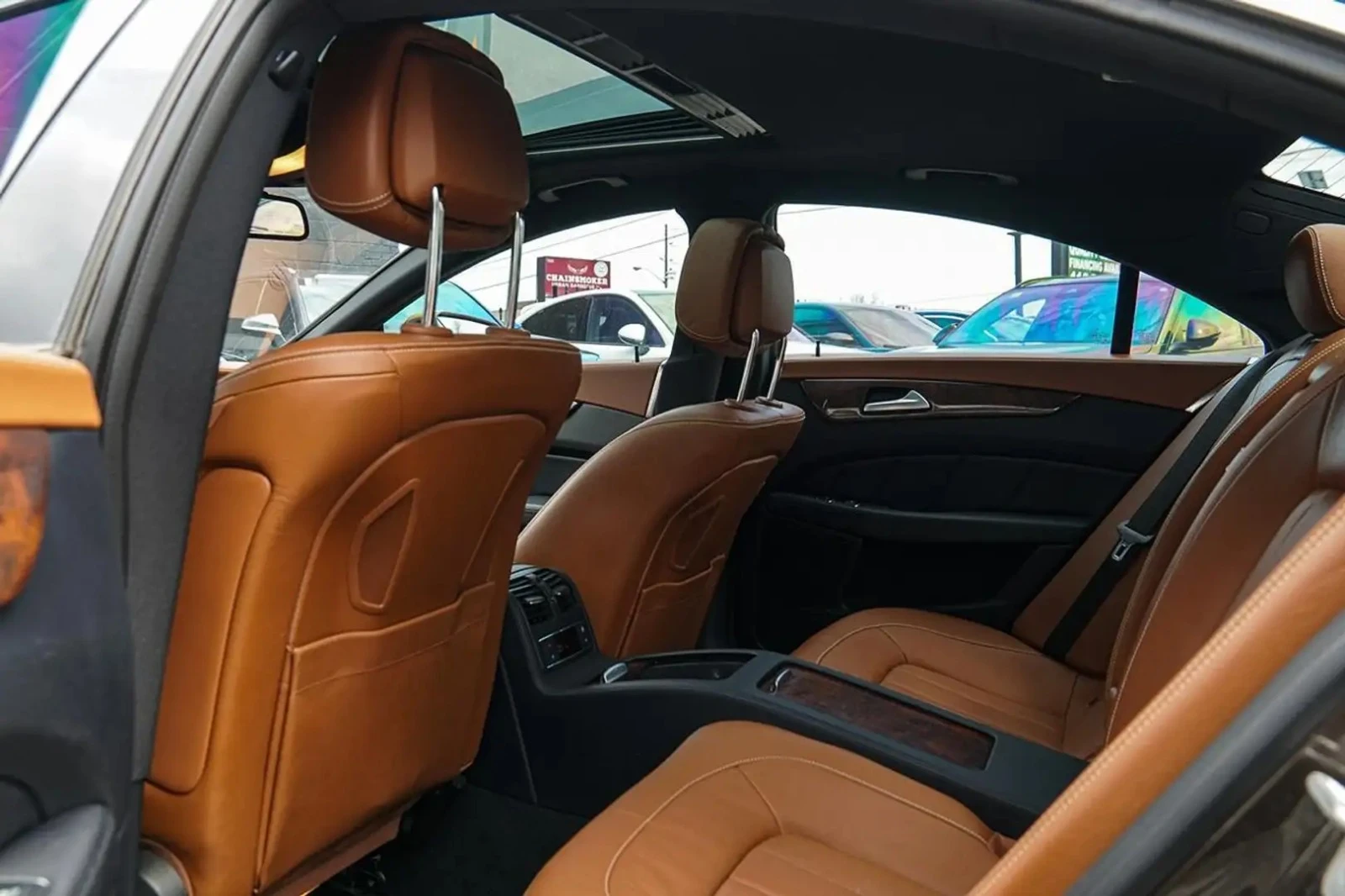 Mercedes-Benz CLS 500 550| 4MATIC| 360| ОБДУХ| OПЦИЯ ЗА ЛИЗИНГ, снимка 7 - Автомобили и джипове - 54456497