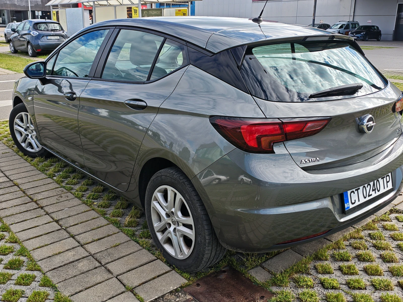 Opel Astra Хечбек, снимка 3 - Автомобили и джипове - 54671515