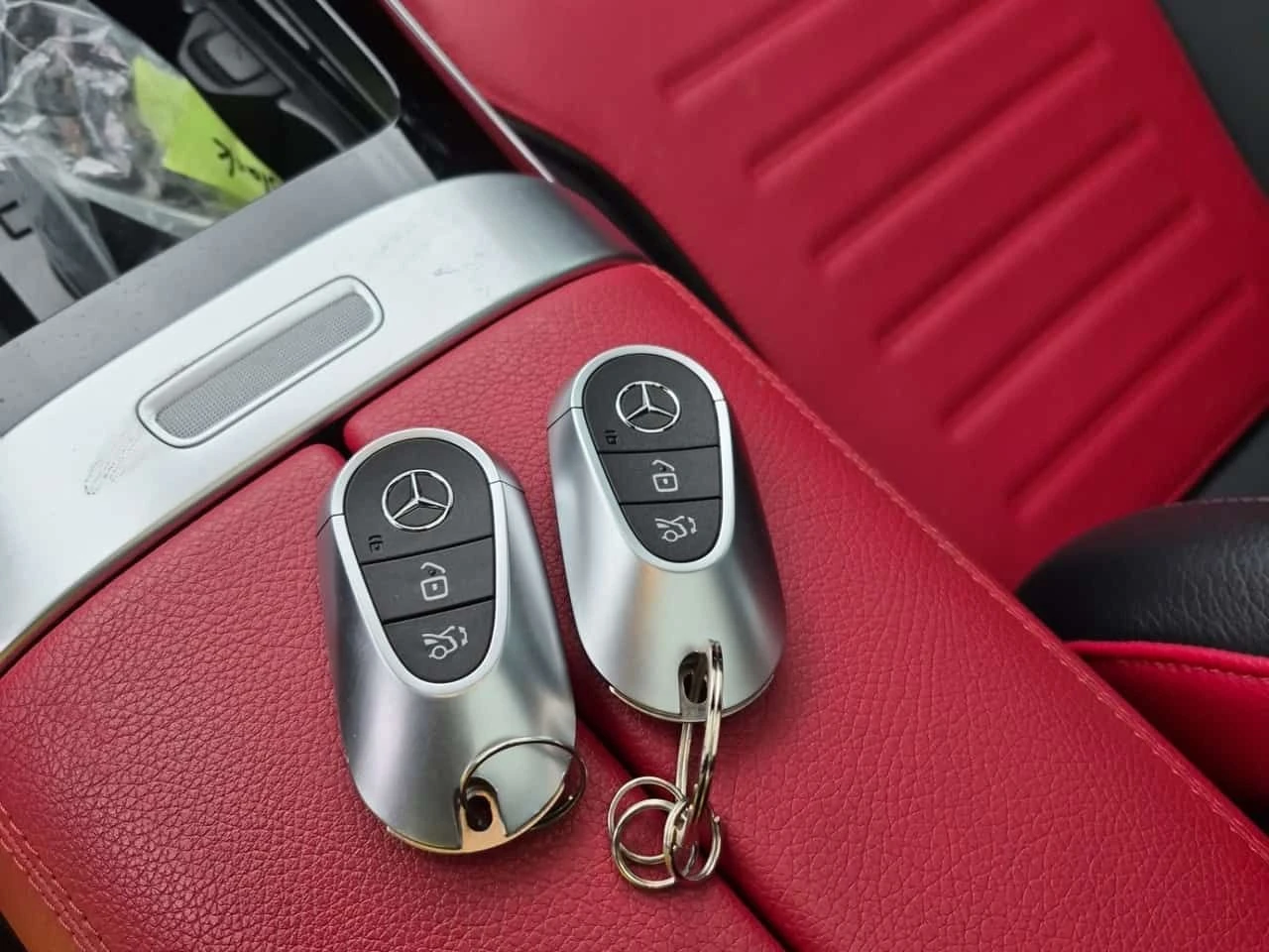 Mercedes-Benz C 300 HEAD-UP| 360CAM| PANO| 2 КЛЮЧА| , снимка 17 - Автомобили и джипове - 54678422
