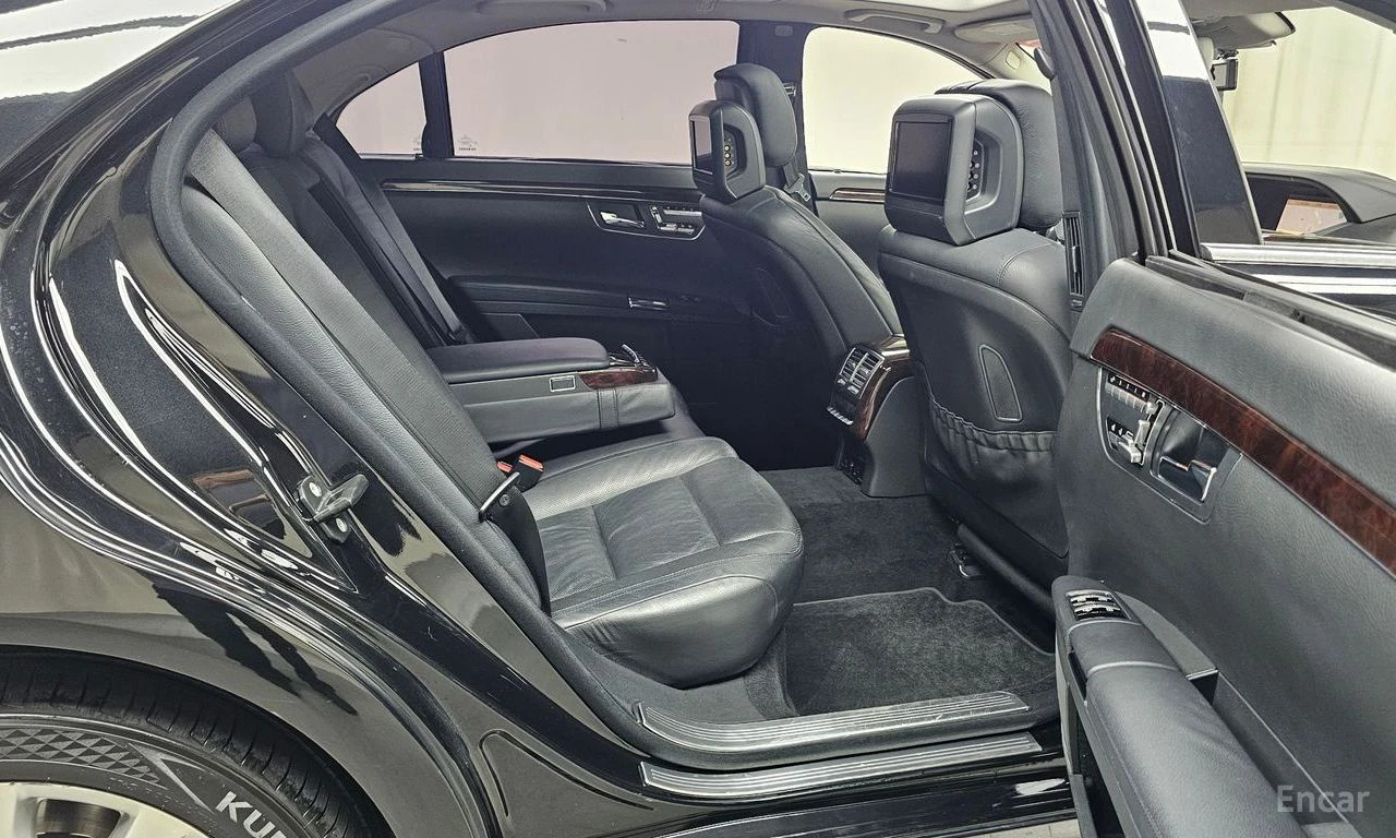 Mercedes-Benz S 500 L* 4MATIC* ОБДУХВ* ПАНО* МОНИТОРИ* МАСАЖ* , снимка 10 - Автомобили и джипове - 54742319