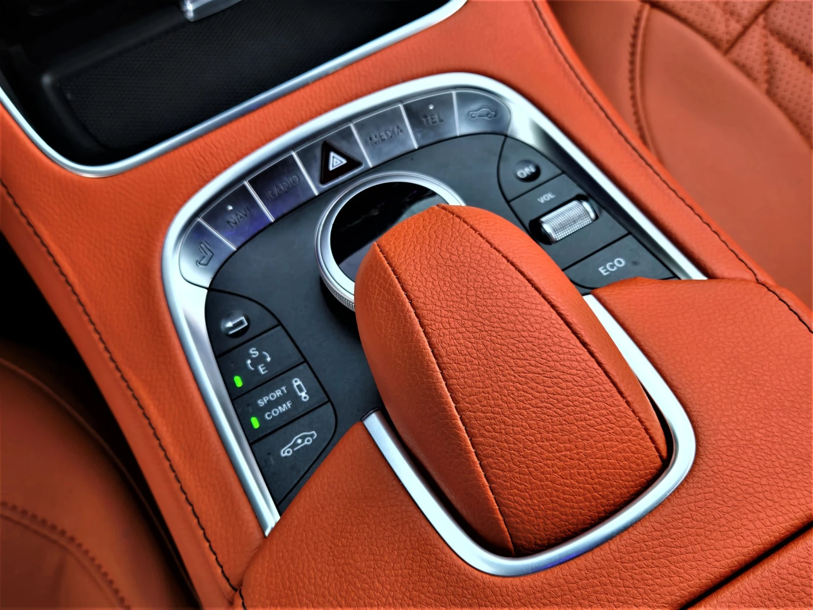 Mercedes-Benz S 350 AMG PK* HERMES* DIS* SOFT-CLOSE* ОБДУХ* КРАЙНА ЦЕН, снимка 14 - Автомобили и джипове - 55328786