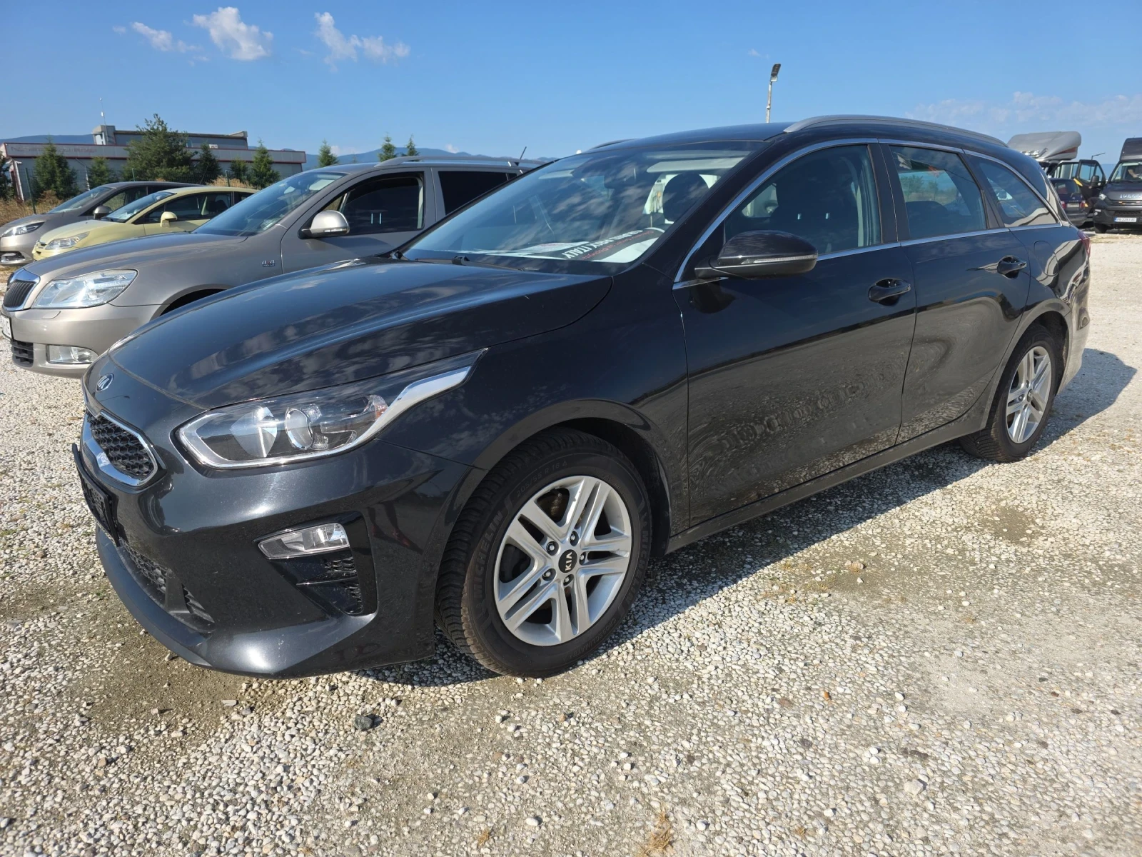 Kia Ceed 1.5� | Mobile.bg � ����������� 4