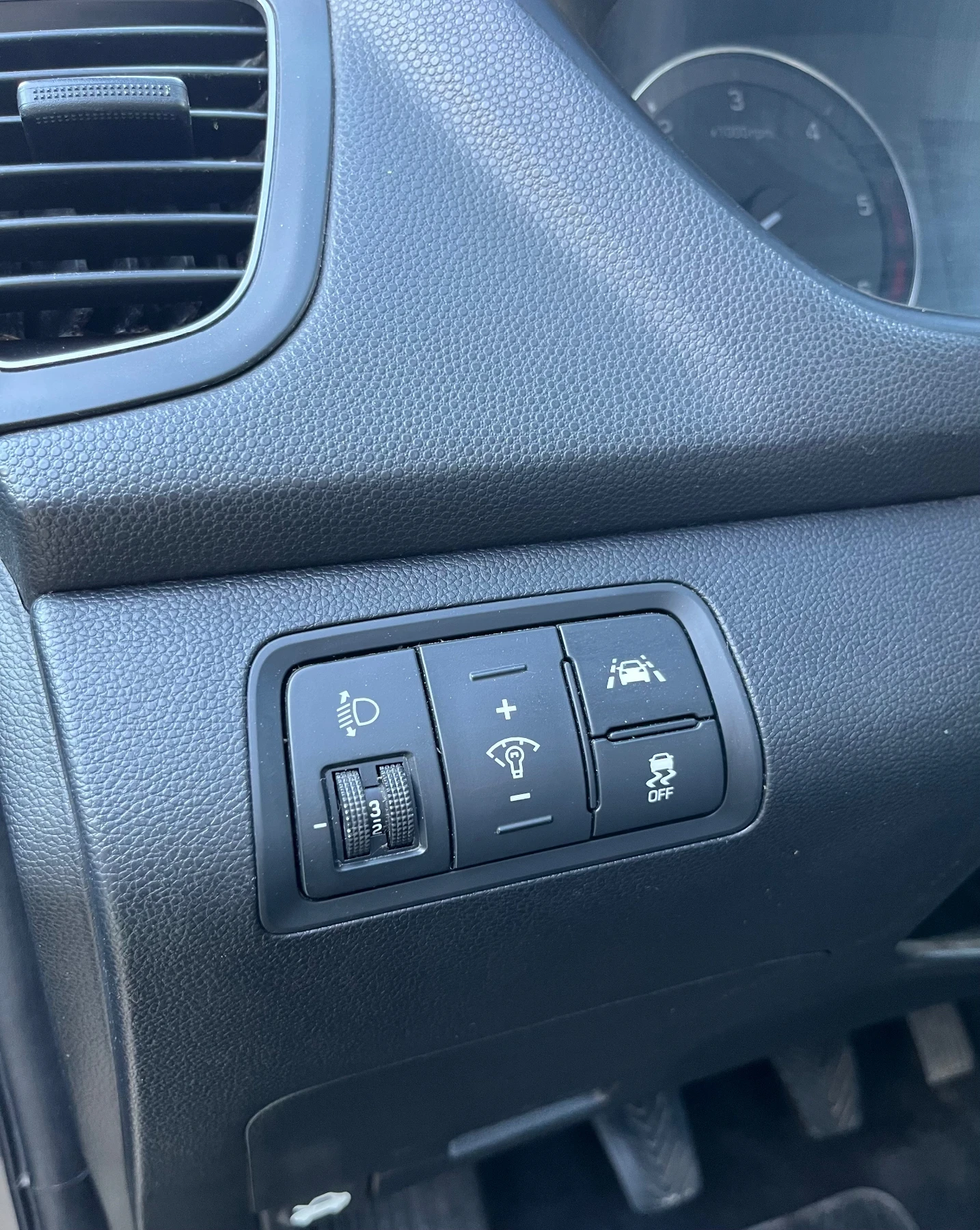 Hyundai I20 Перфектно състояние!, снимка 10 - Автомобили и джипове - 55959528