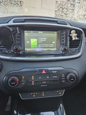 Kia Sorento 2.2 CRDI 200HP, снимка 9