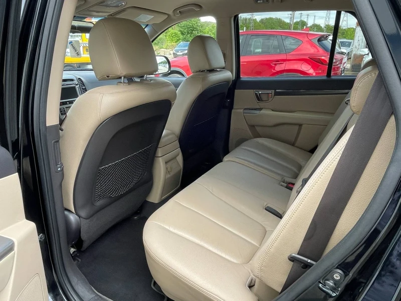 Hyundai Santa fe 2.2d * NAVI* DVD* Kamera* UNIKAT, снимка 8 - Автомобили и джипове - 37984804