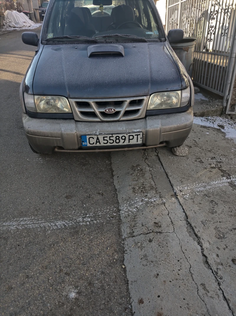 Kia Sportage 2.0 tdi, снимка 8 - Автомобили и джипове - 48554704