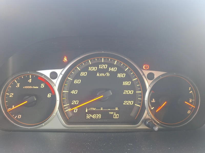 Honda Cr-v 2.2 CDTI 4x4, снимка 11 - Автомобили и джипове - 53532330