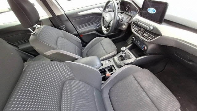 Ford Focus 1.5 EcoBlue Business - Diesel - Manual - 120 hp -+, снимка 5 - Автомобили и джипове - 48951619