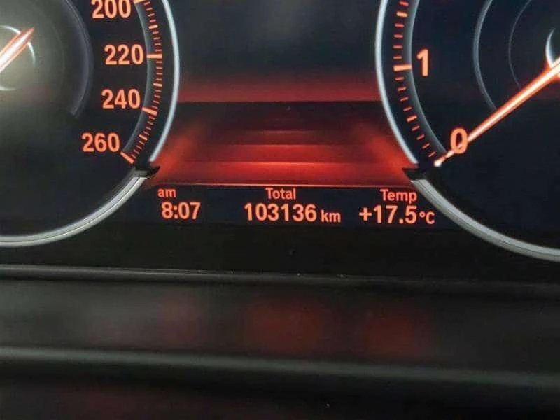 BMW X5 * Harman Kardon * CARFAX * Хед-ъп * Панорама * , снимка 17 - Автомобили и джипове - 54043049