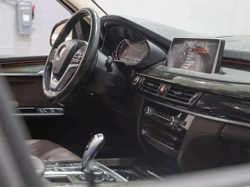 BMW X5 * Harman Kardon * CARFAX * Хед-ъп * Панорама * , снимка 11 - Автомобили и джипове - 54043049