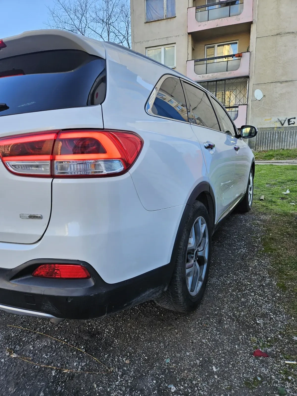Kia Sorento 2.2 CRDI 200HP - изображение 4