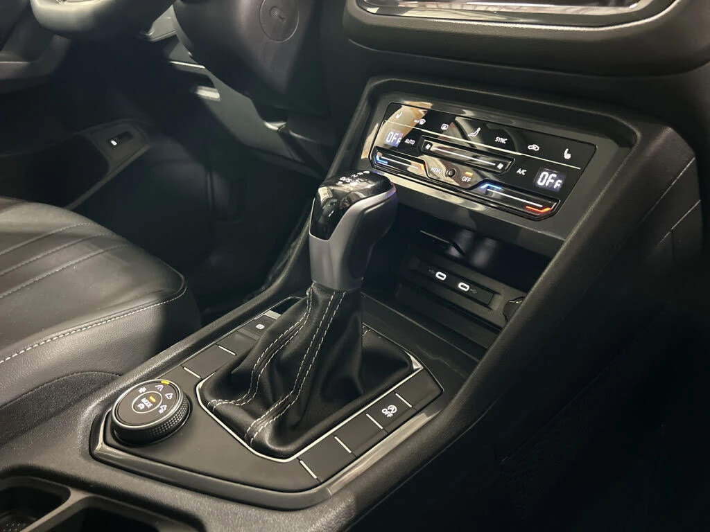 VW Tiguan SE* 4Motion* ����������* (���� �� ��) | Mobile.bg � ����������� 15