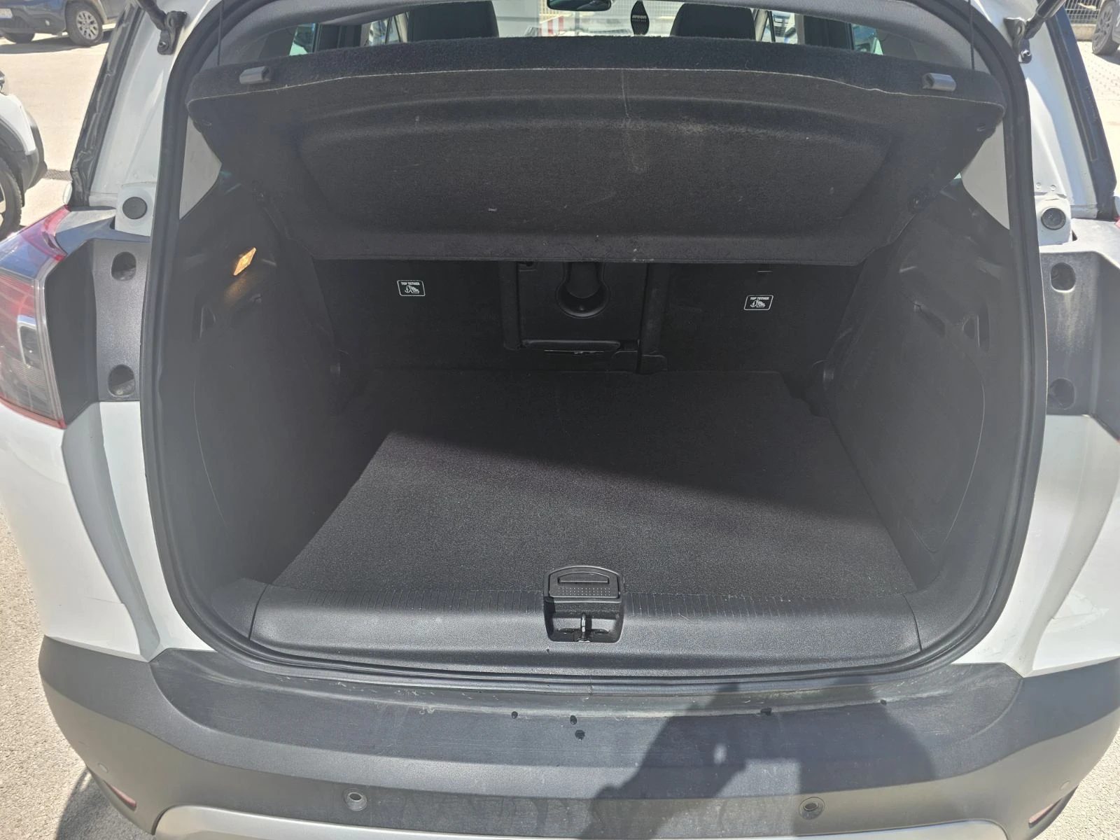 Opel Crossland X 1.2 , снимка 16 - Автомобили и джипове - 54123167