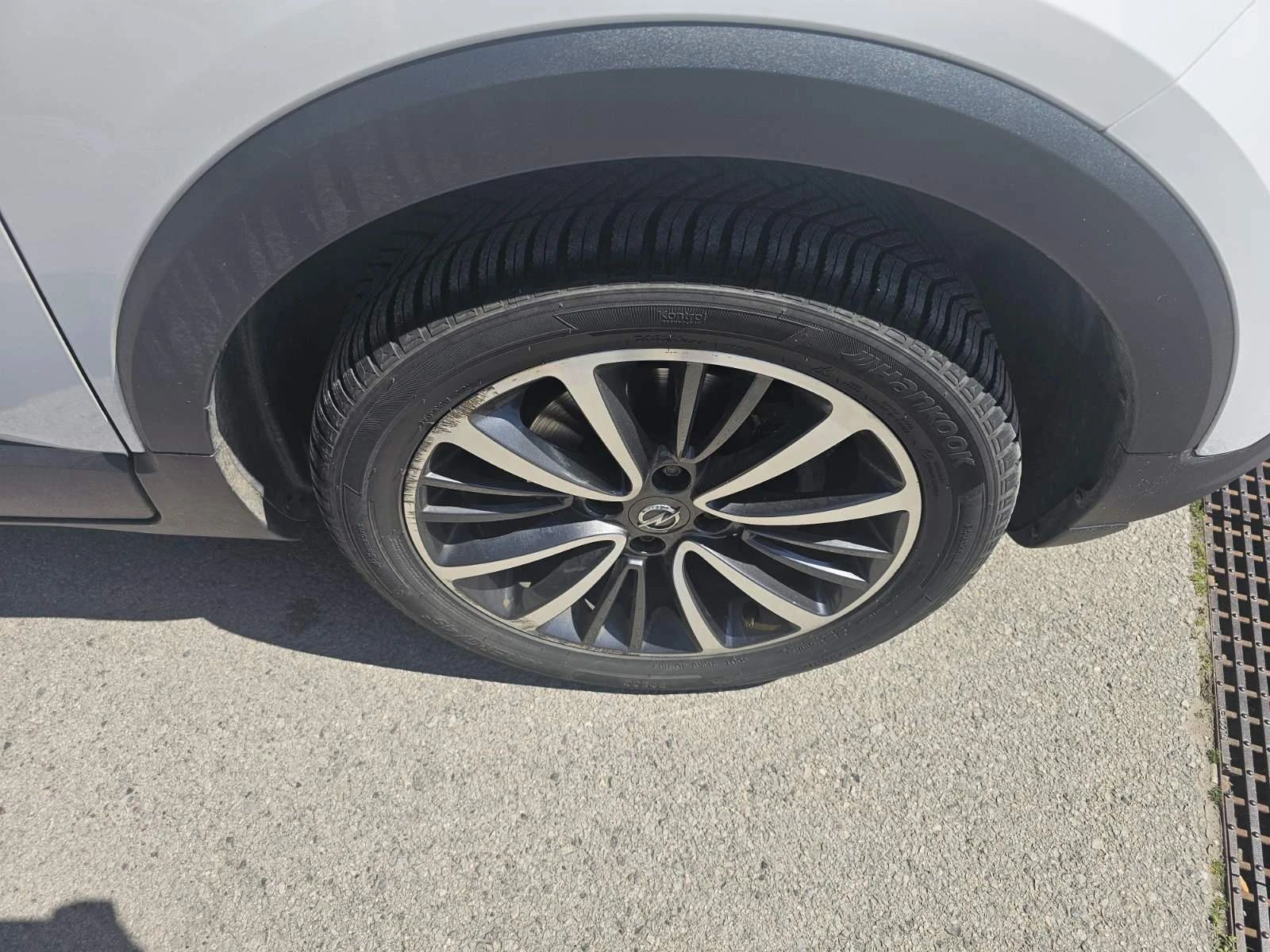 Opel Crossland X 1.2 , снимка 17 - Автомобили и джипове - 54123167