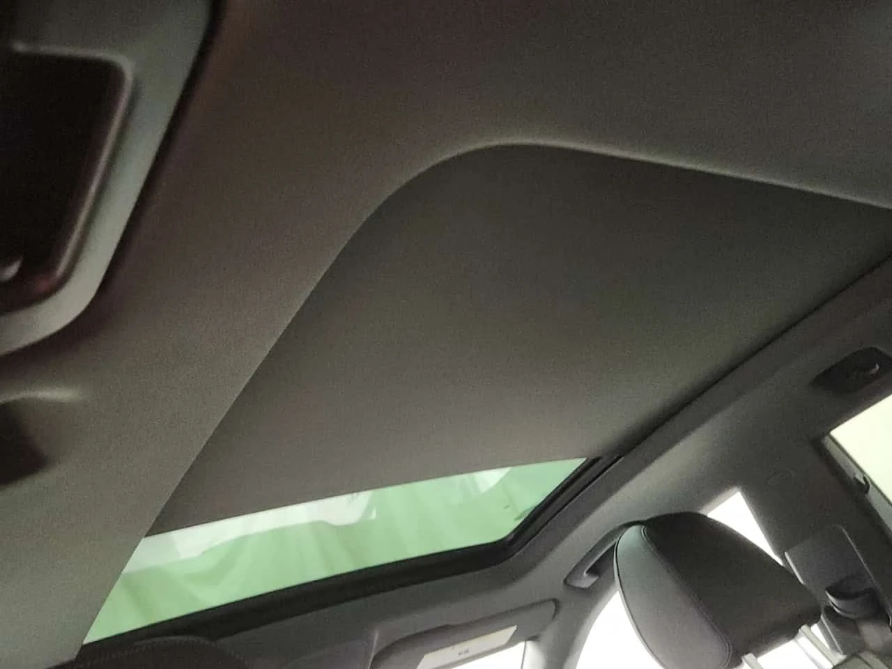 Audi Q8  PROGRESSIV /360/DISTRONIC/ОБДУХВАНЕ, снимка 13 - Автомобили и джипове - 54356712