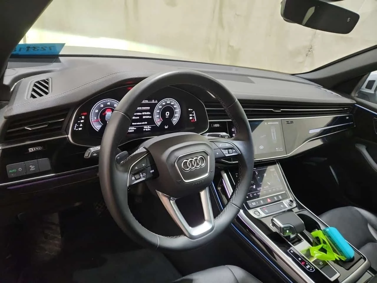 Audi Q8  PROGRESSIV /360/DISTRONIC/ОБДУХВАНЕ, снимка 10 - Автомобили и джипове - 54356712