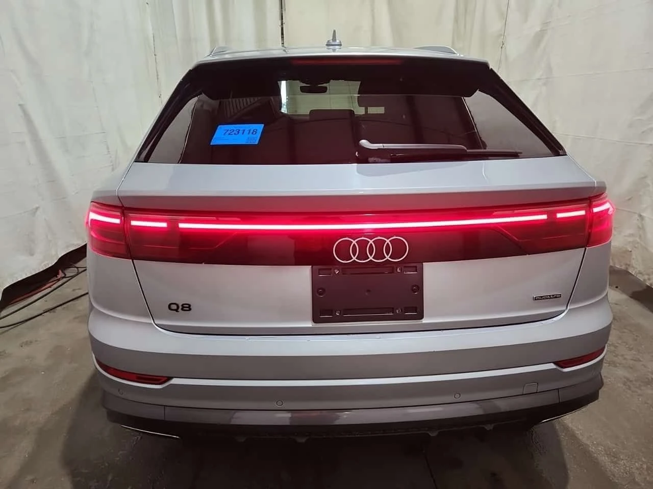 Audi Q8  PROGRESSIV /360/DISTRONIC/ОБДУХВАНЕ, снимка 17 - Автомобили и джипове - 54356712