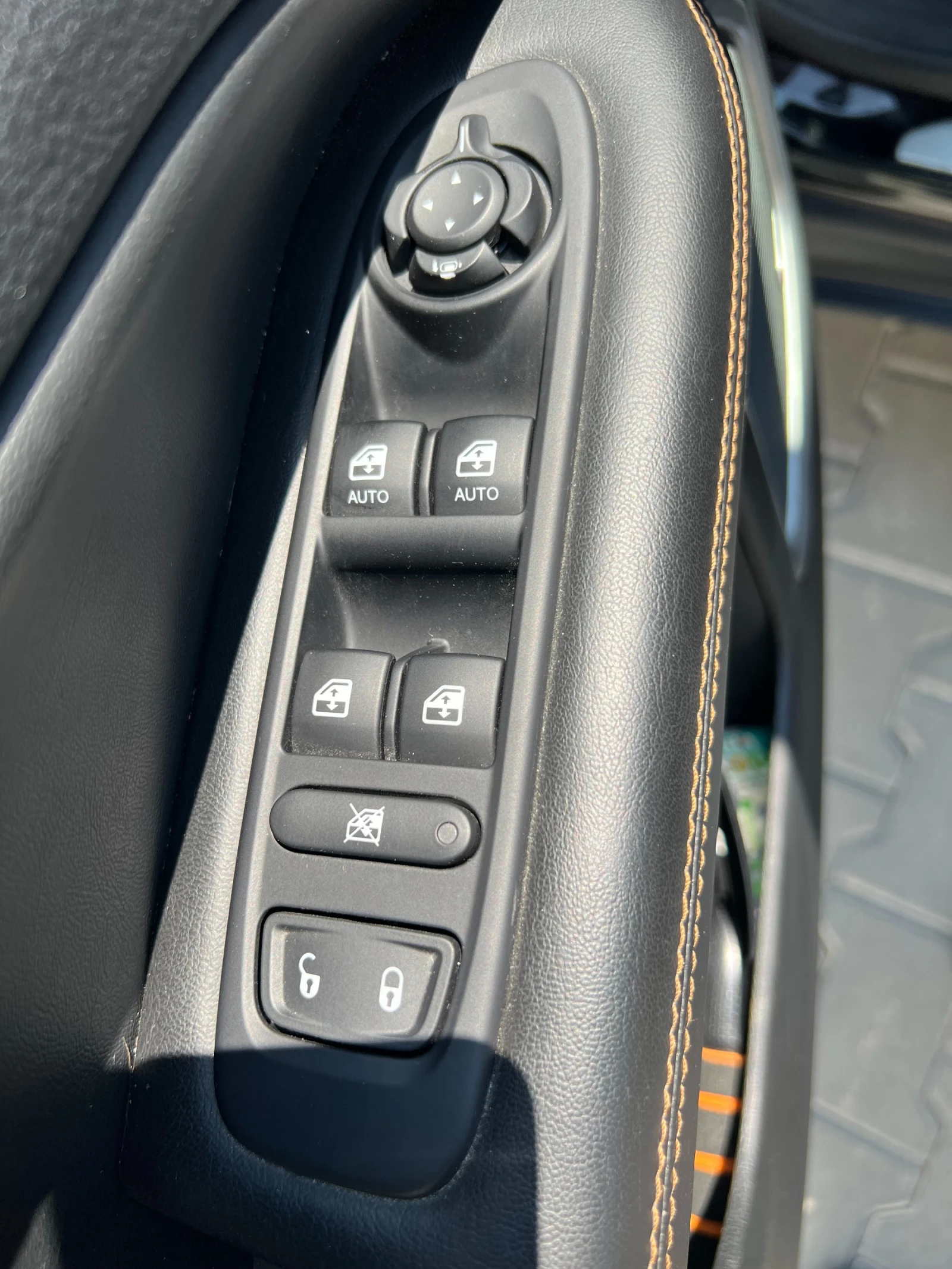 Jeep Compass, снимка 7 - Автомобили и джипове - 54427396