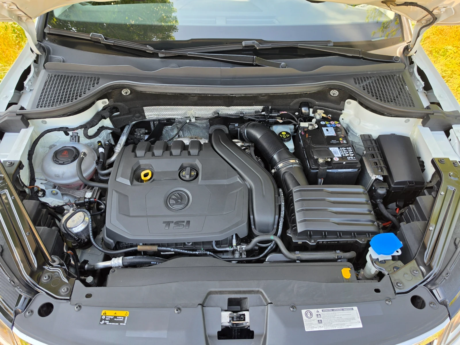 Skoda Karoq 1.5 TSI 150 KC DSG EURO 6D 4X4 , снимка 15 - Автомобили и джипове - 54678614