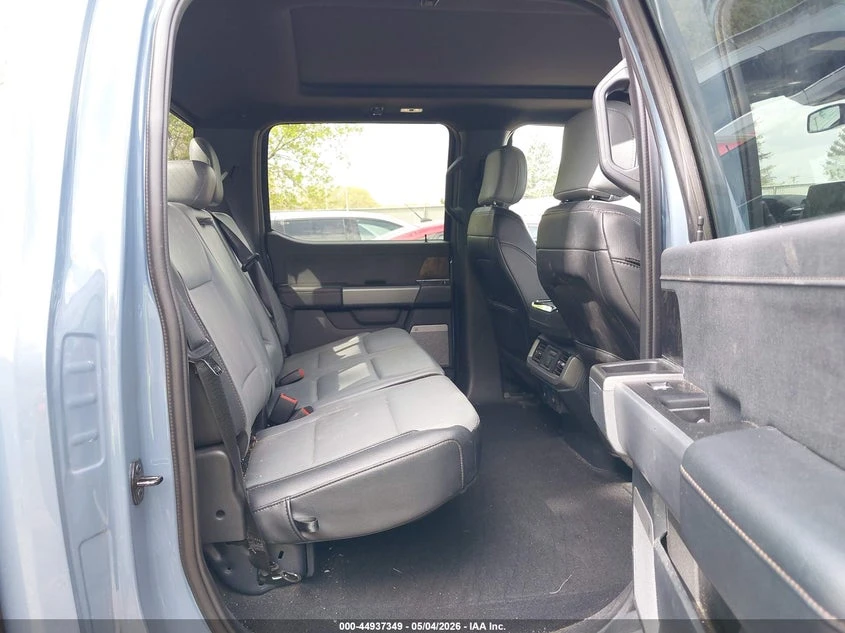 Ford F150 Lightning Pro 4WD SuperCrew, снимка 8 - Автомобили и джипове - 54805227
