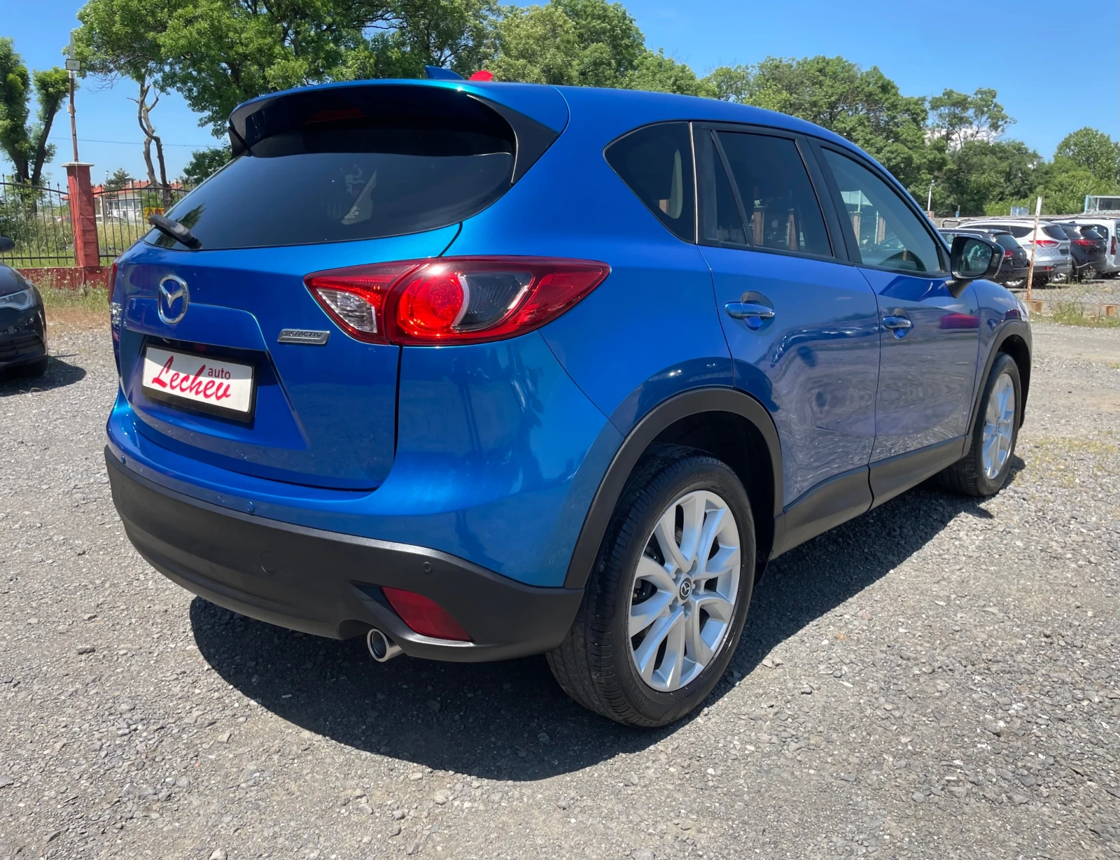 Mazda CX-5 2.0i 160к.с Бензин Luxury 4WD Automatic Еuro 6, снимка 5 - Автомобили и джипове - 54835357