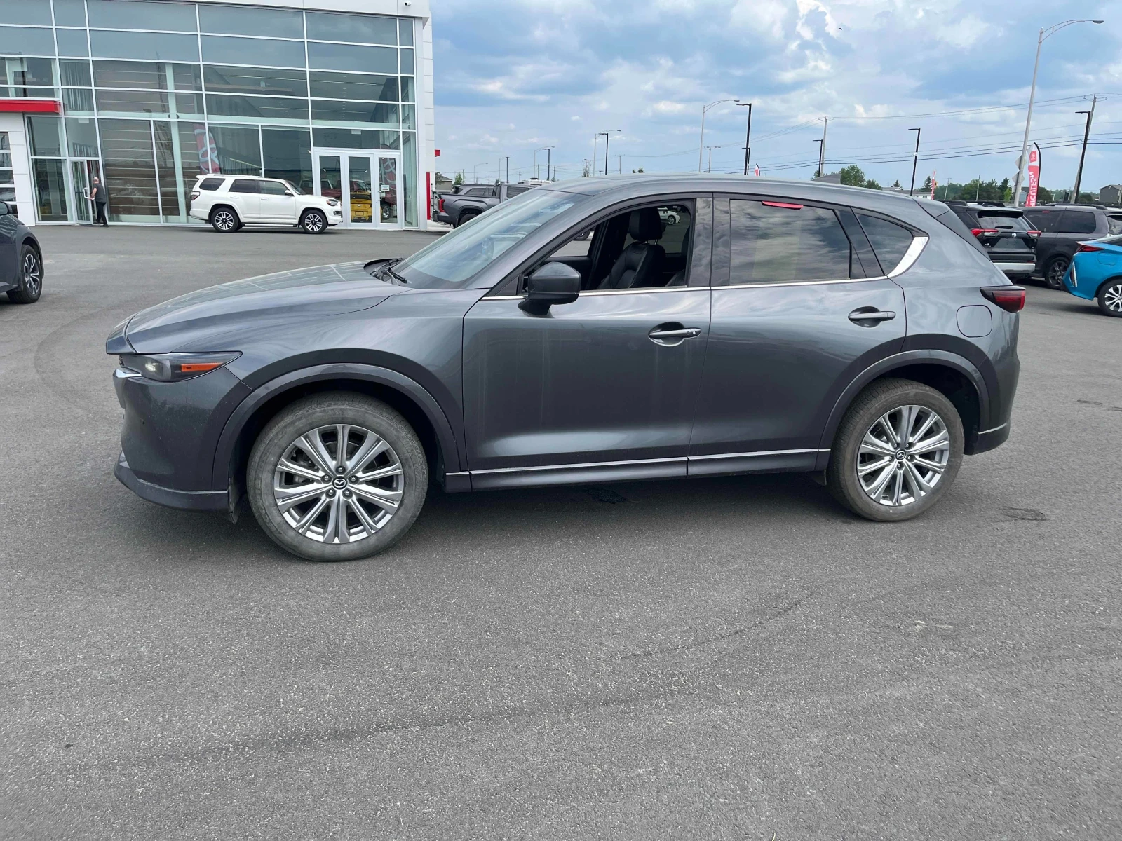 Mazda CX-5 Signature * LEATHER * ПАНОРАМА * БЕЗ ИНЦ * CARFAX, снимка 3 - Автомобили и джипове - 54949330