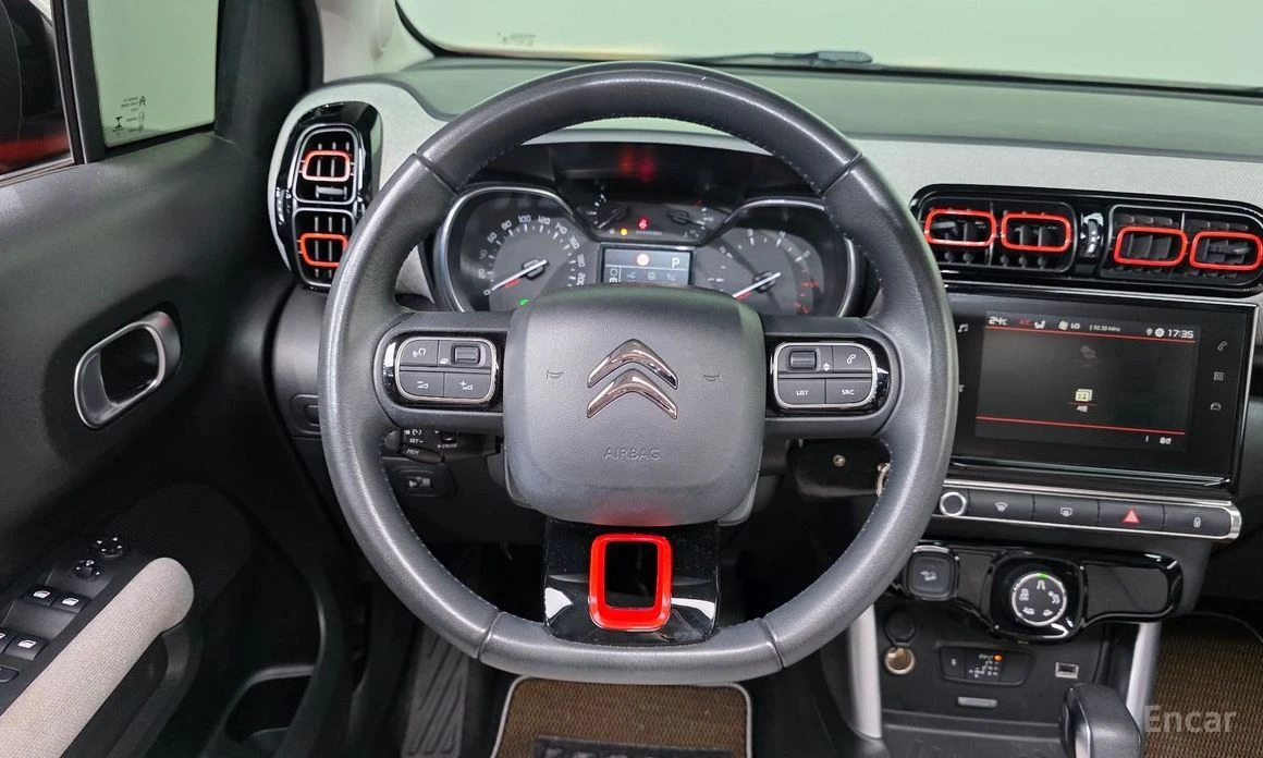 Citroen C3 Aircross, снимка 13 - Автомобили и джипове - 55267847