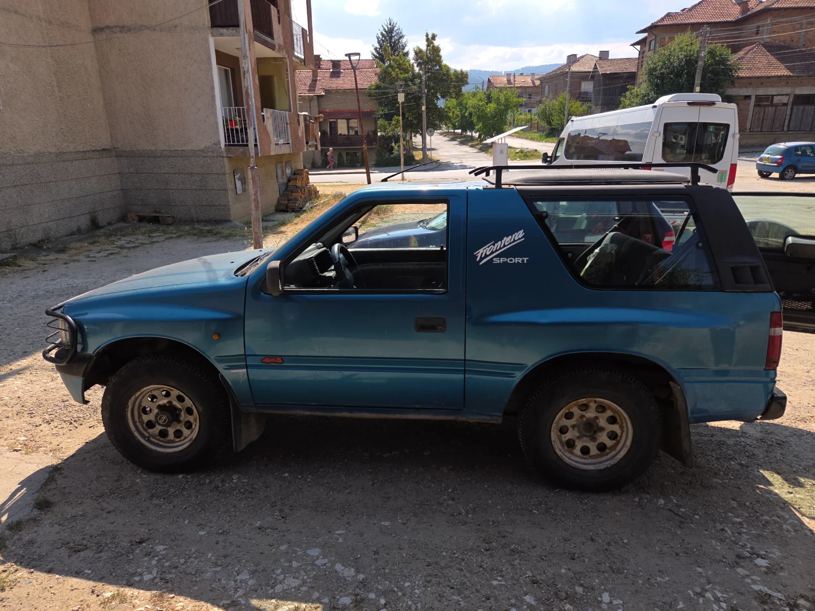Opel Frontera Има газ