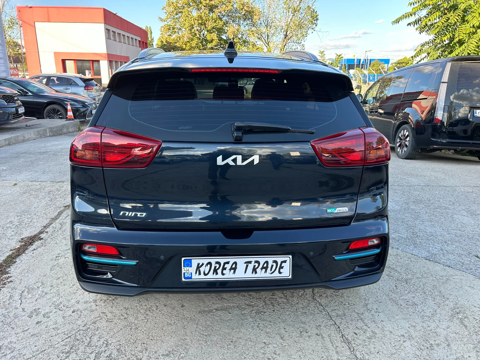 Kia Niro 64 kW, снимка 5 - Автомобили и джипове - 56306524