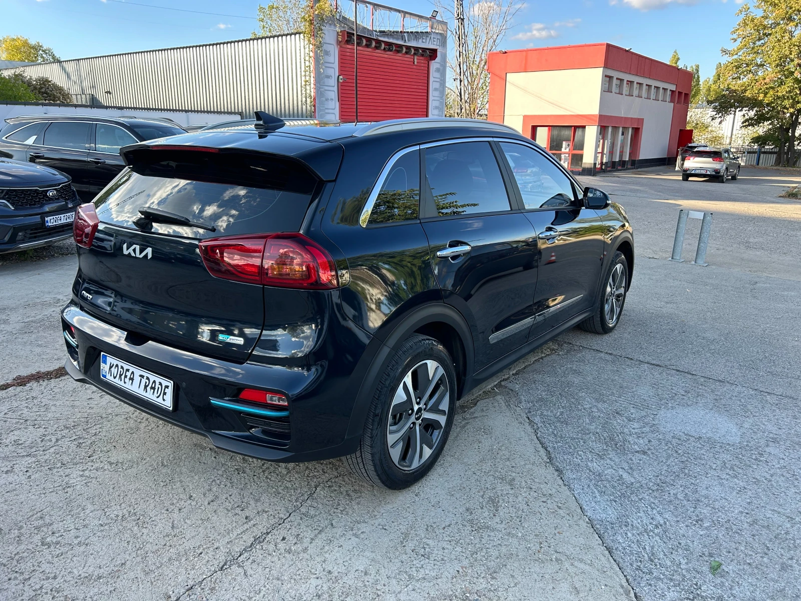 Kia Niro 64 kW, снимка 6 - Автомобили и джипове - 56306524