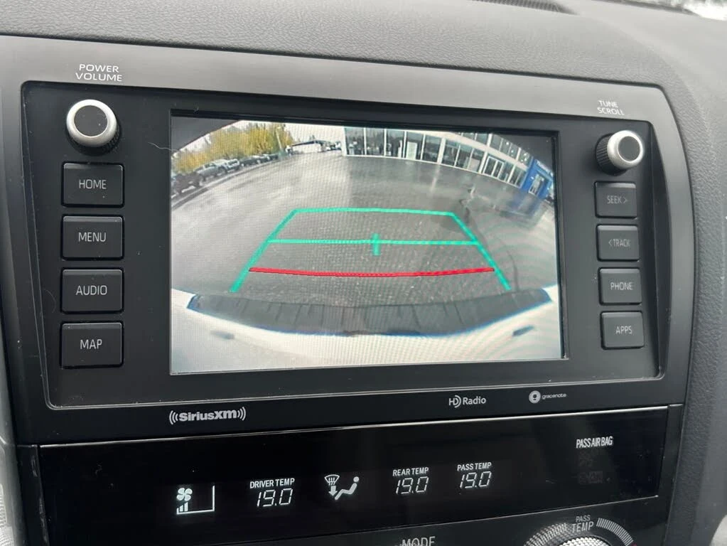 Toyota Sequoia 5.7* V8* LIMITED* �������* ������* JBL*  | Mobile.bg � ����������� 9