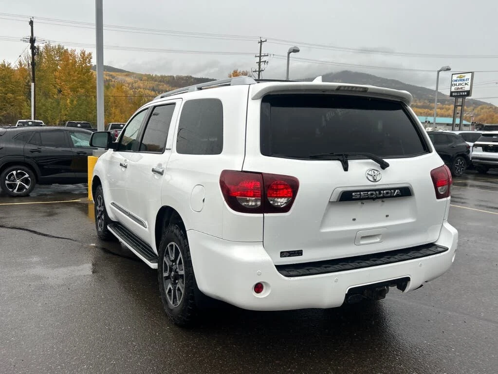 Toyota Sequoia 5.7* V8* LIMITED* �������* ������* JBL*  | Mobile.bg � ����������� 4